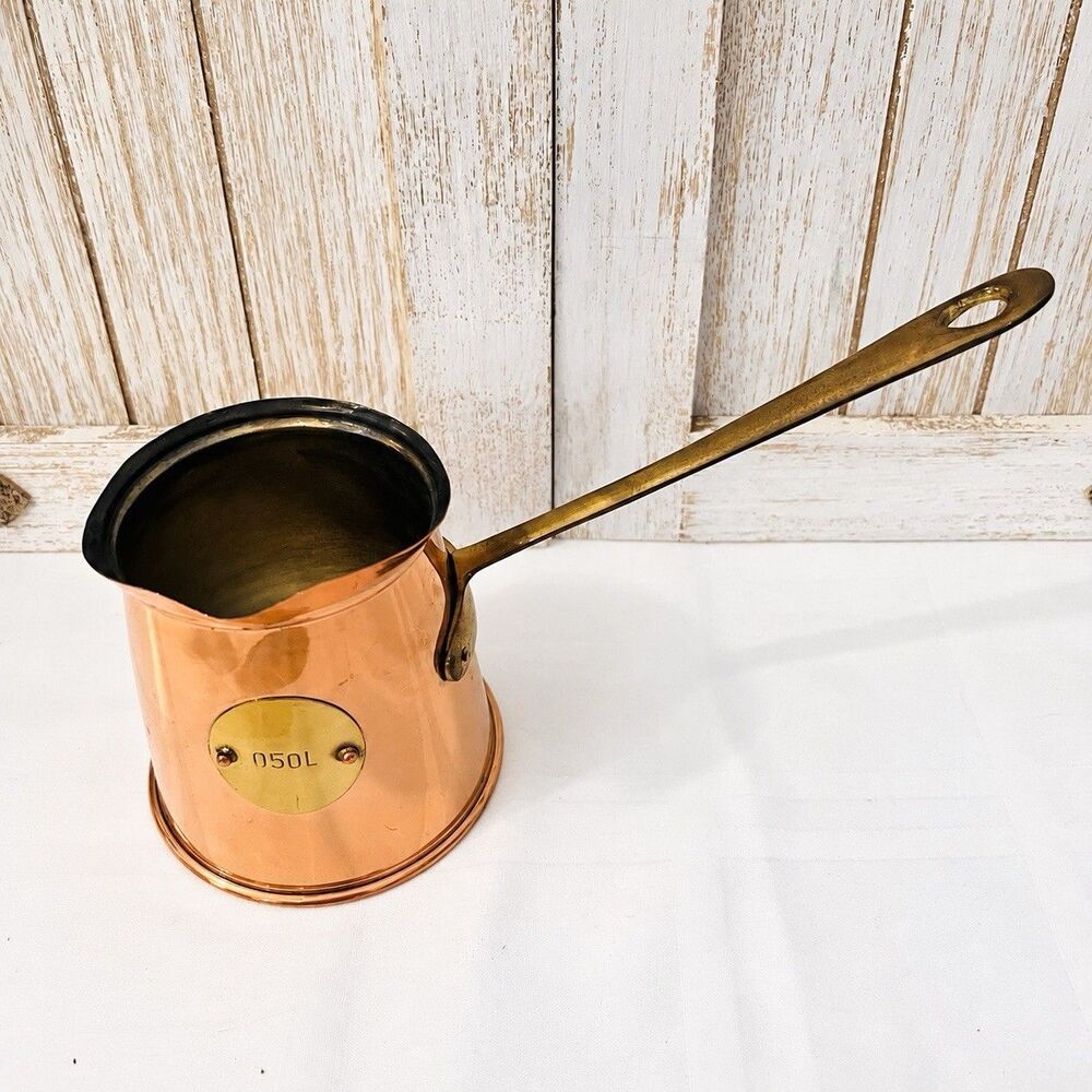 Vintage Copper Coffee Pot Cezve Briki 0.50L Tinned Interior Brass Handle 4.25”
